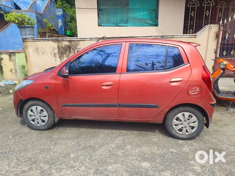Hyundai I10 Sportz Petrol 2011