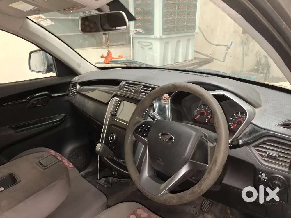 Mahindra Kuv100 Nxt Petrol 2017