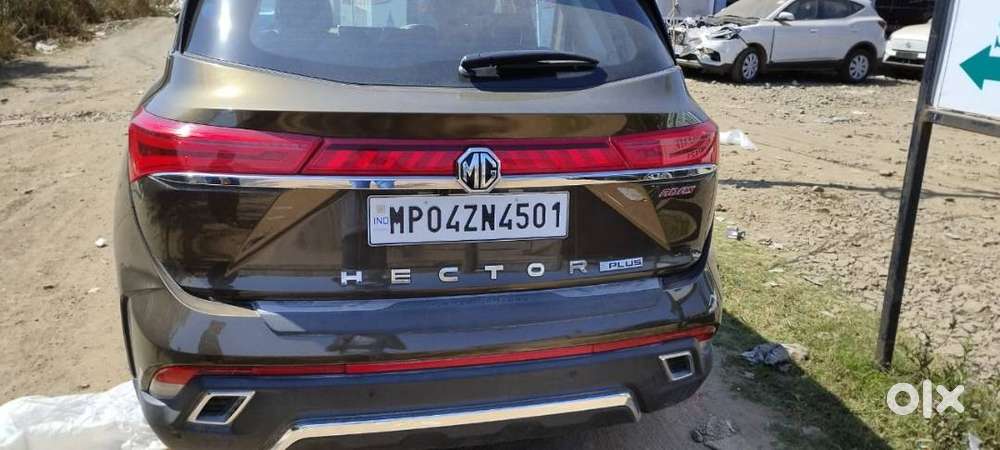 Mg Hector Plus Savvy 2023