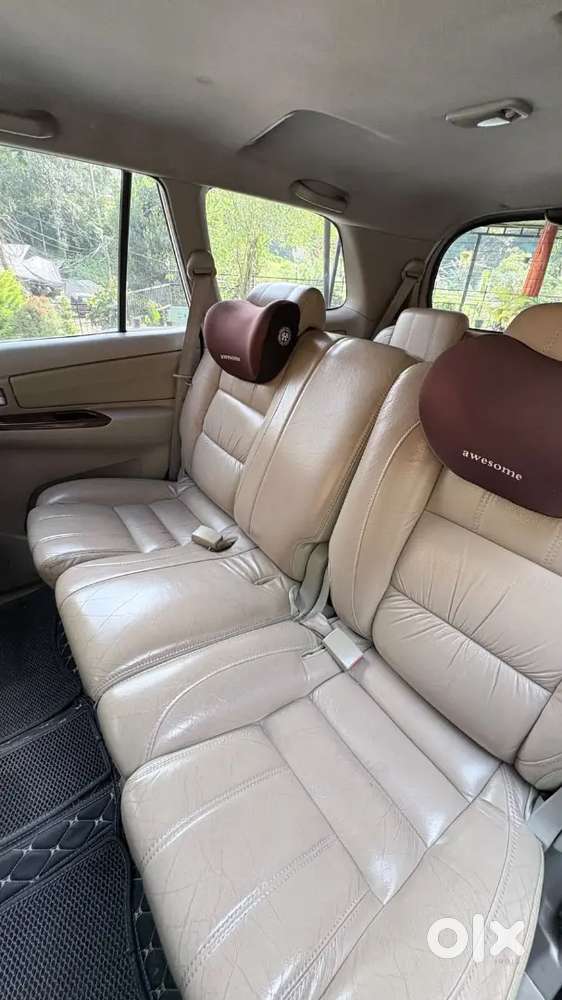 Toyota Innova V 2012 Original Kerala