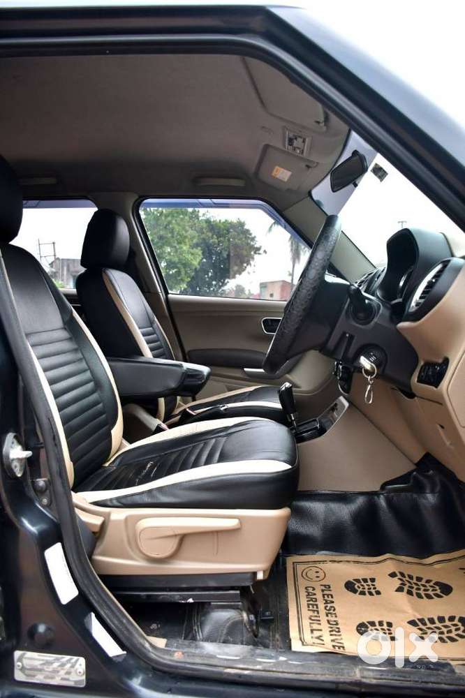 Mahindra Tuv 300 Mhawk100 T8, 2017, Diesel