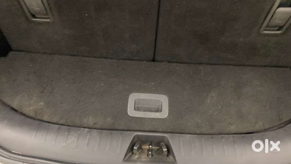 Mahindra Xuv700 2.2 Ax 7 Diesel At Luxury Pack Str Awd, 2022, Diesel