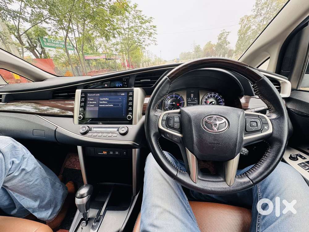 Toyota Innova Crysta [2020-ongoing] 2.4 Zx 7 Str, 2021, Diesel