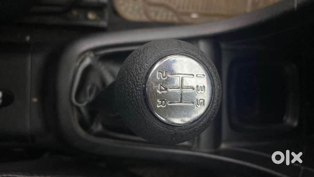 Maruti Suzuki Swift 1.2 Lxi (o), 2017, Petrol