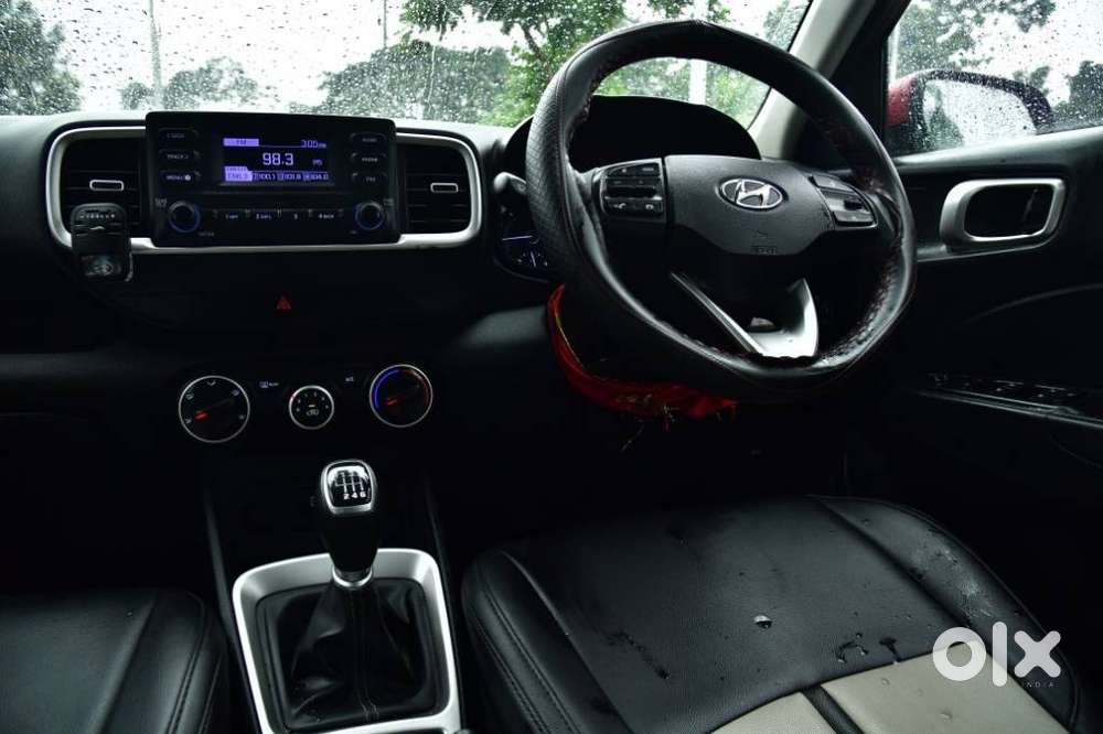 Hyundai Venue 1.0 S Turbo Imt, 2021, Petrol