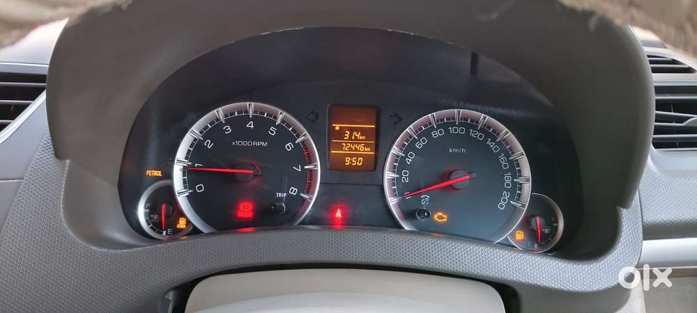 Maruti Suzuki Ertiga 1.5 Vxi, 2013, Cng & Hybrids