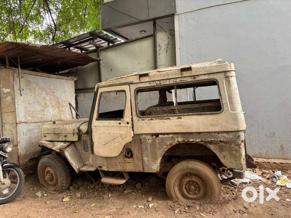 Mahindra Jeep Classic 1988 Year