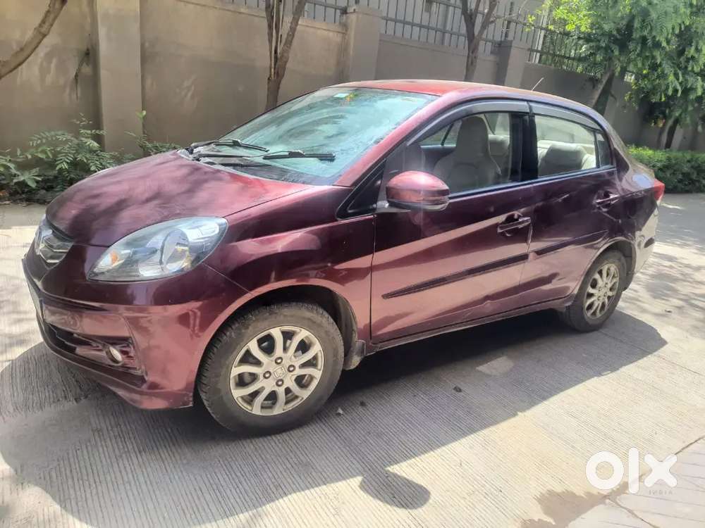Honda Amaze 2016 Petrol Well Maintained