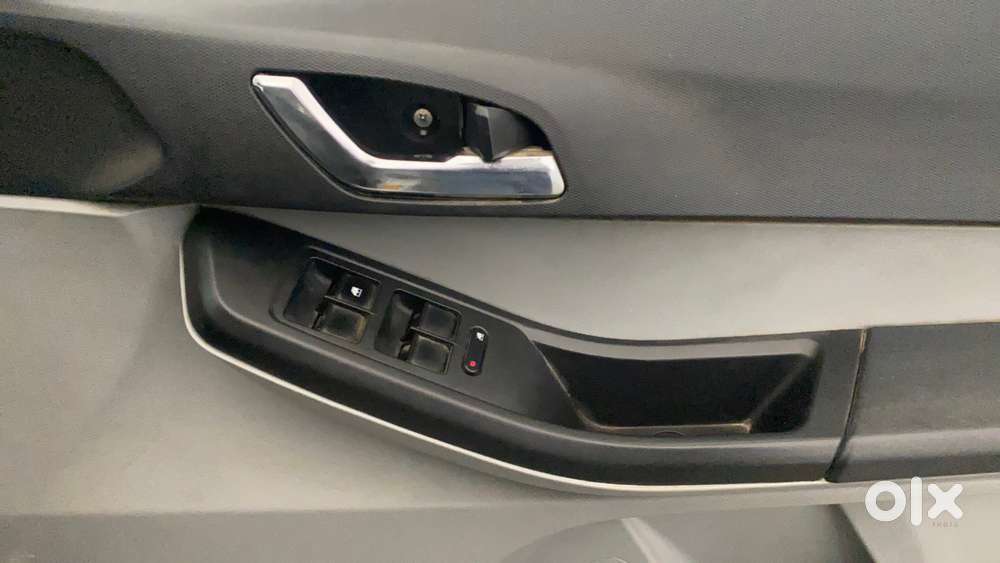 Tata Tiago Xza Plus, 2020, Petrol