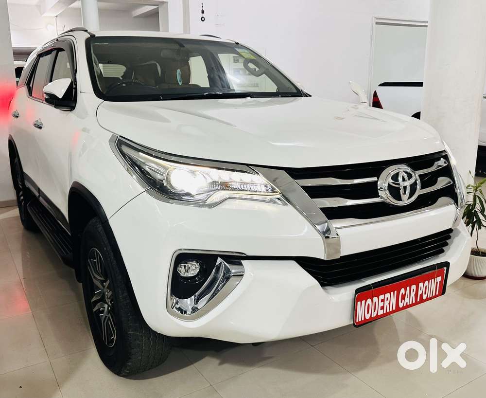 Toyota Fortuner 4x2 At 2.8 Diesel, 2021, Diesel