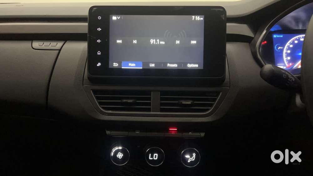 Renault Kiger Rxz, 2023, Petrol