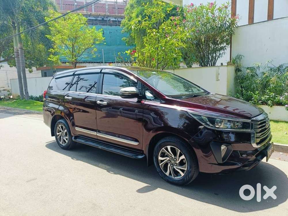 Toyota Innova Crysta [2020-ongoing] 2.4 Gx At 7 Str, 2022, Diesel