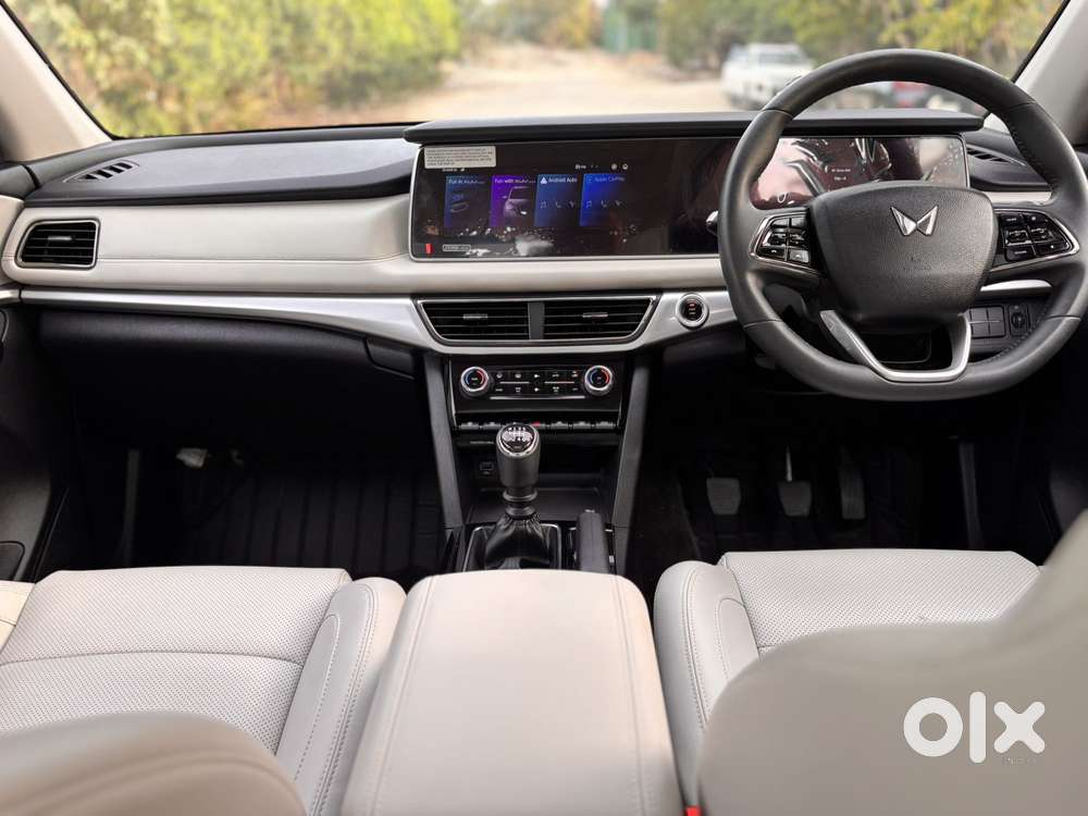 Mahindra Xuv700 2.2 Ax 7 Diesel Mt Str, 2024, Diesel