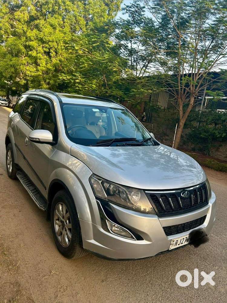 Mahindra Xuv500(top Model)  2017 Diesel  1st Owner