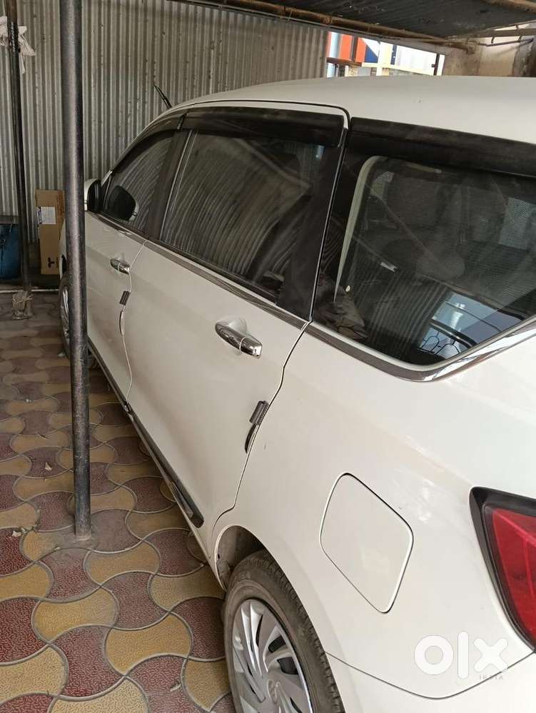 Maruti Suzuki Ertiga Cng & Hybrids Well Maintained
