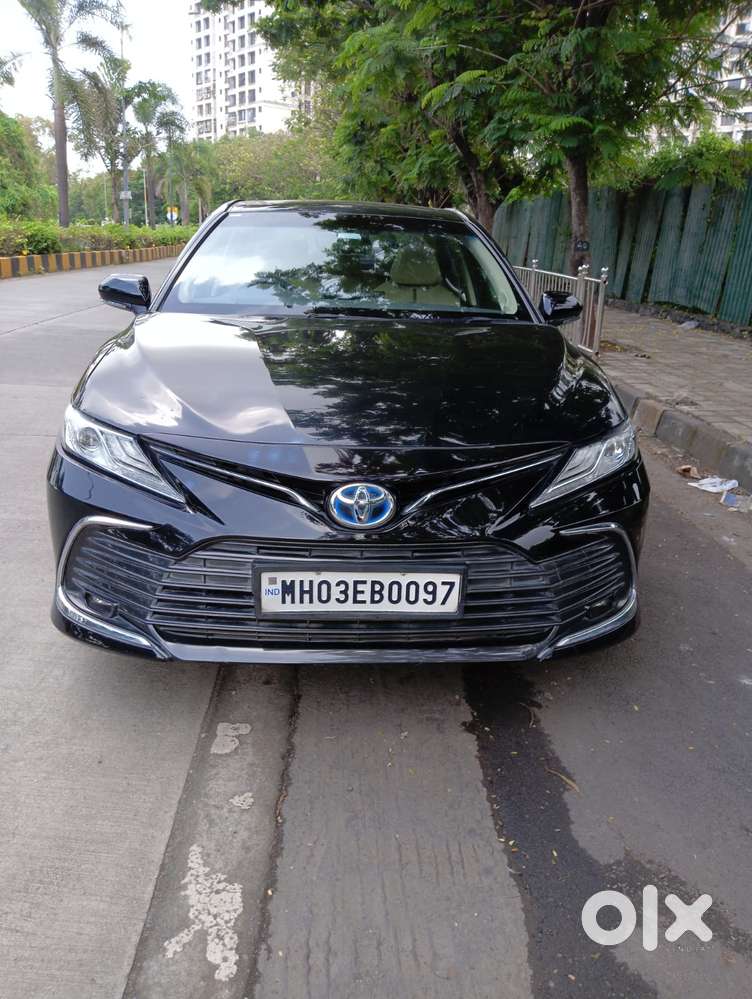 Toyota Camry Hybrid, 2022, Cng & Hybrids