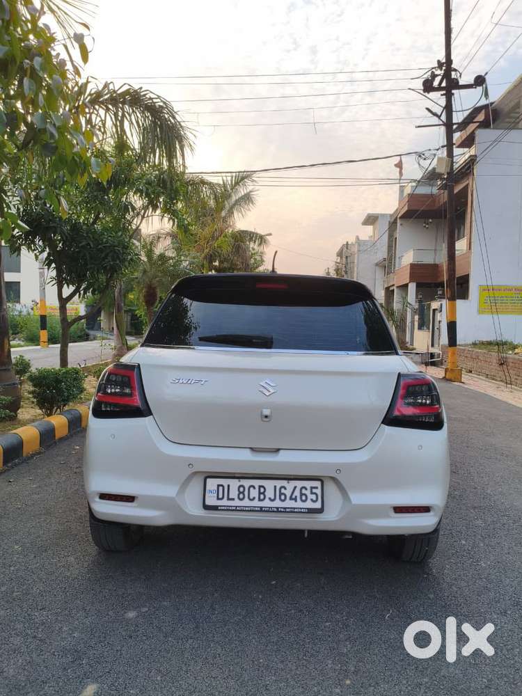 Maruti Suzuki Swift Zxi Plus Dual Tone, 2025, Petrol