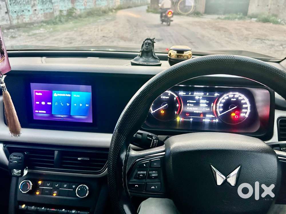 Mahindra Xuv700 2.2 Ax 5 Diesel Mt Str, 2022, Diesel