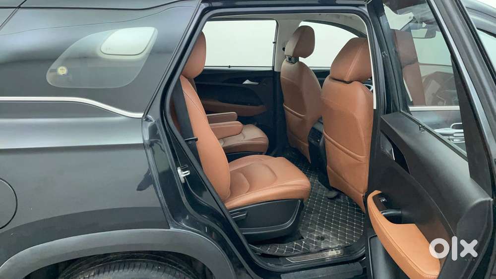 Mg Hector Plus 1.5 Sharp Turbo Cvt 6 Str, 2021, Petrol
