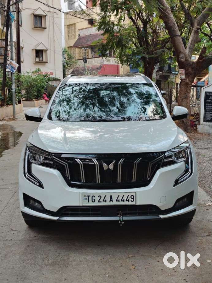 Mahindra Xuv700 Ax7l 6 Str At, 2025, Diesel