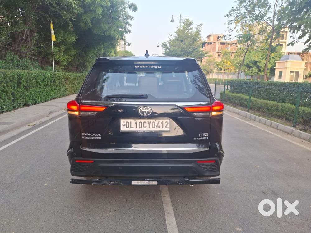 Toyota Innova Hycross 2.0 Zx (o) Hybrid 7 Str, 2024, Cng & Hybrids