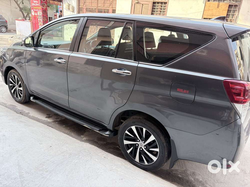 Toyota Innova Crysta Zx 2.4 Diesel 7 Seater, 2022, Diesel