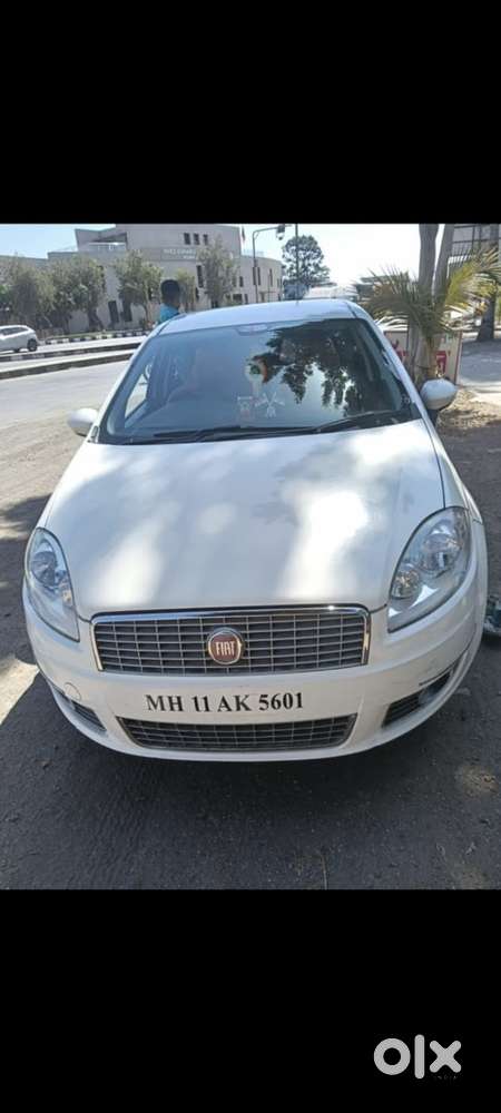 Fiat Linea Petrol Manual 2009
