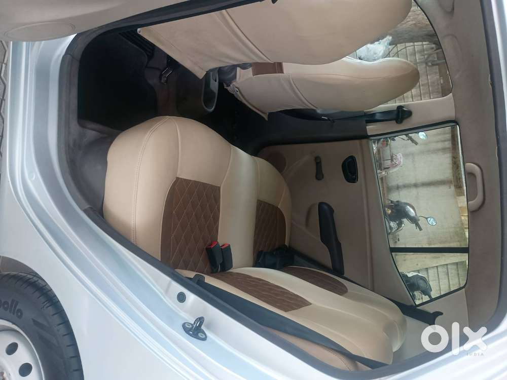Well-maintained 2012 Hyundai I10 Era  Low Kms & Excellent Condition!