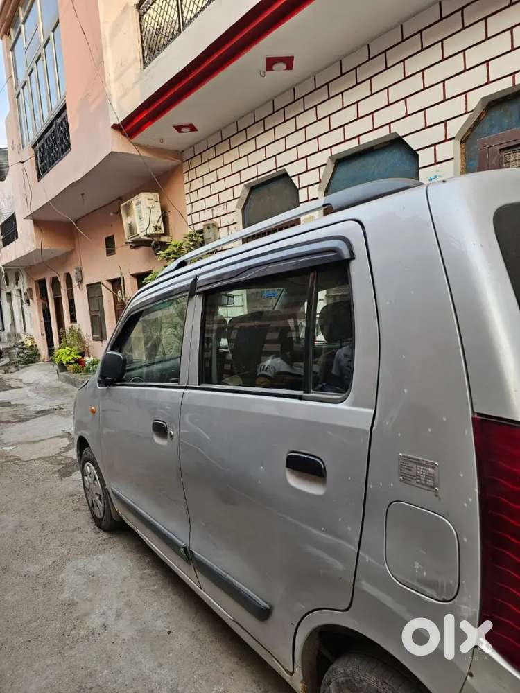 Maruti Suzuki Wagon R Lxi 2012