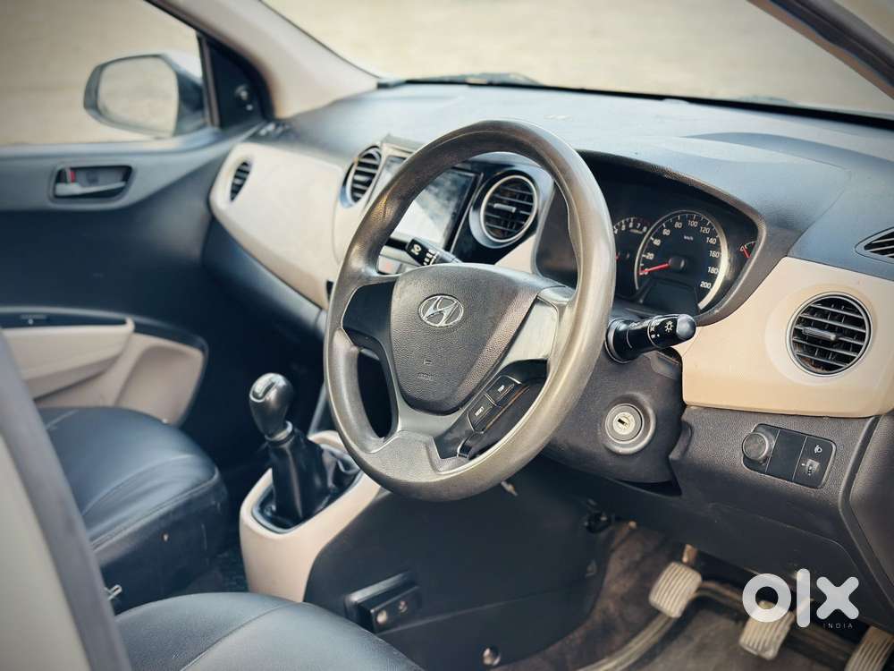 Hyundai Grand I10 Era, 2016, Petrol