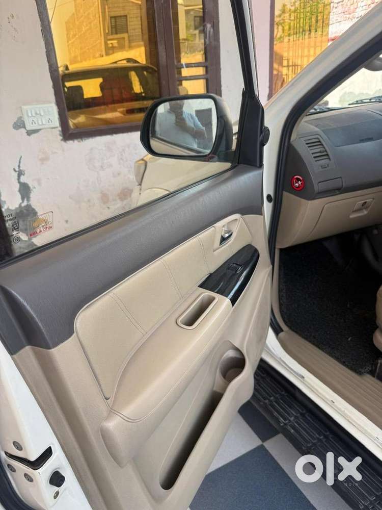 Toyota Car Diesel 2013