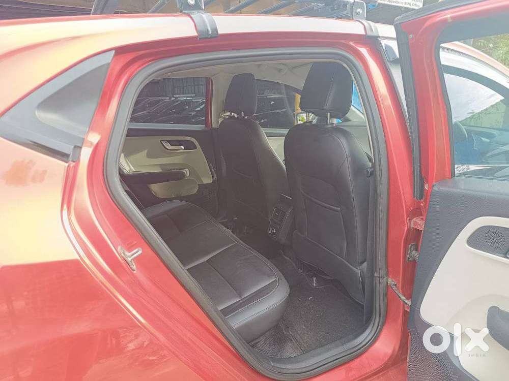 Tata Altroz 1.2 Xz Urban Petrol, 2022, Petrol