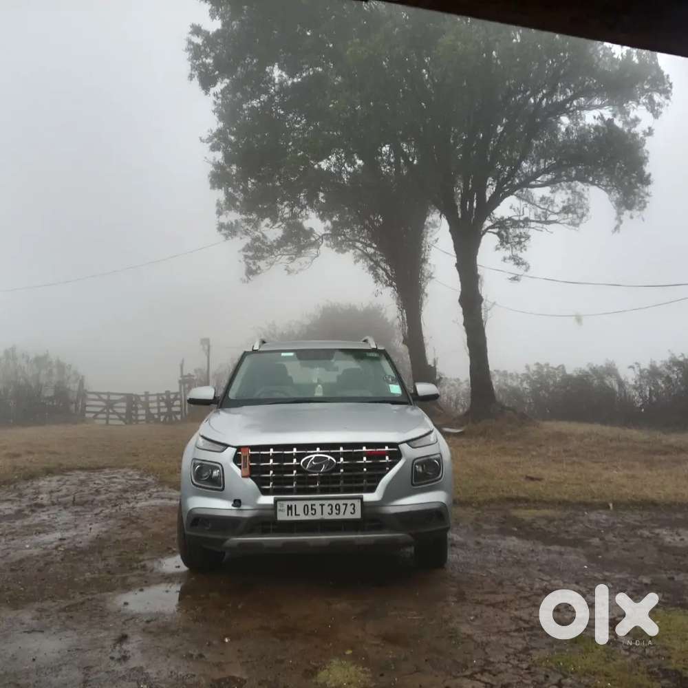 Hyundai Venue 2019 Petrol Well Maintained