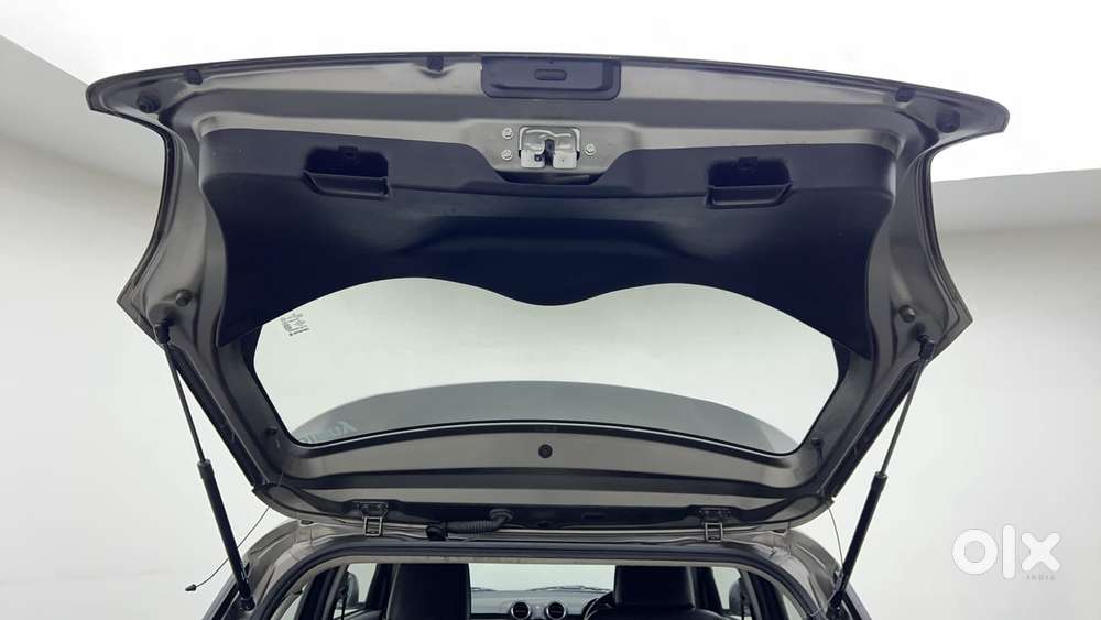 Maruti Suzuki Swift Vvt Vxi, 2021, Petrol