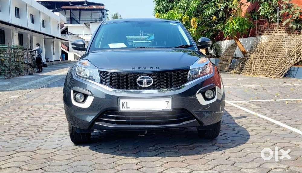 Tata Nexon 1.2 Revotron Xm, 2018, Petrol