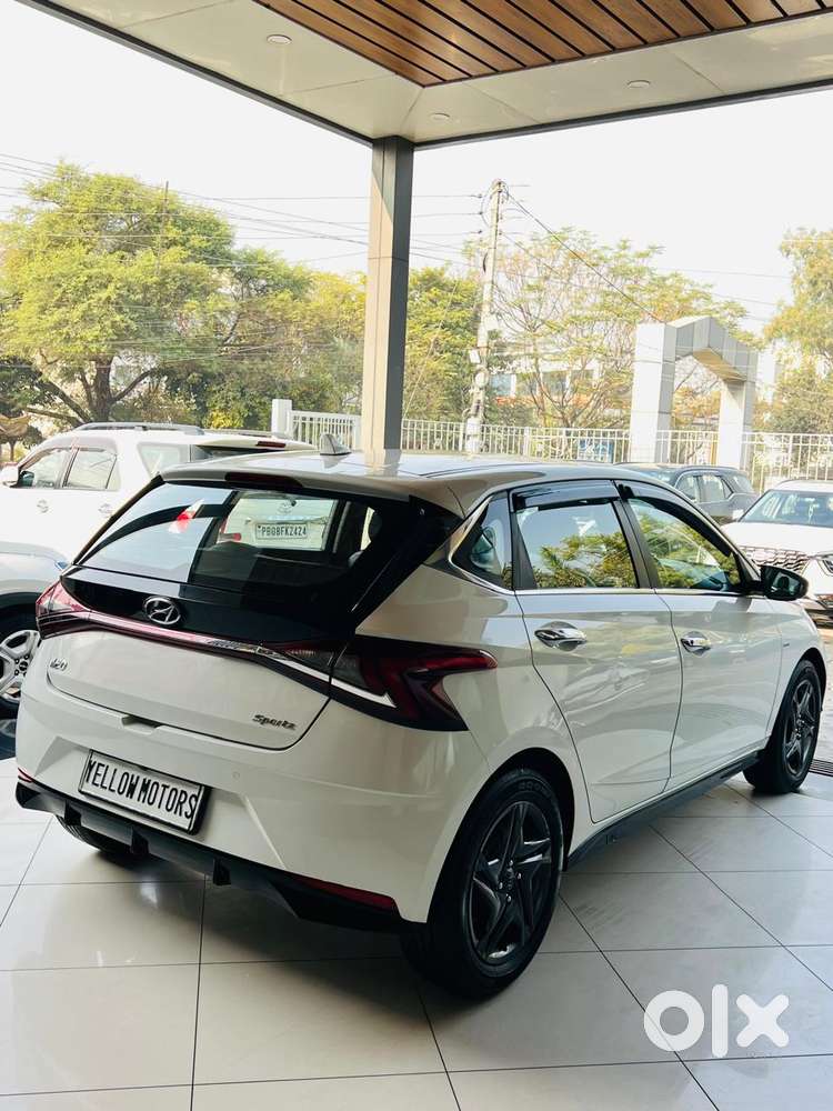 Hyundai I20 Sportz 1.2 Ivt, 2021, Petrol