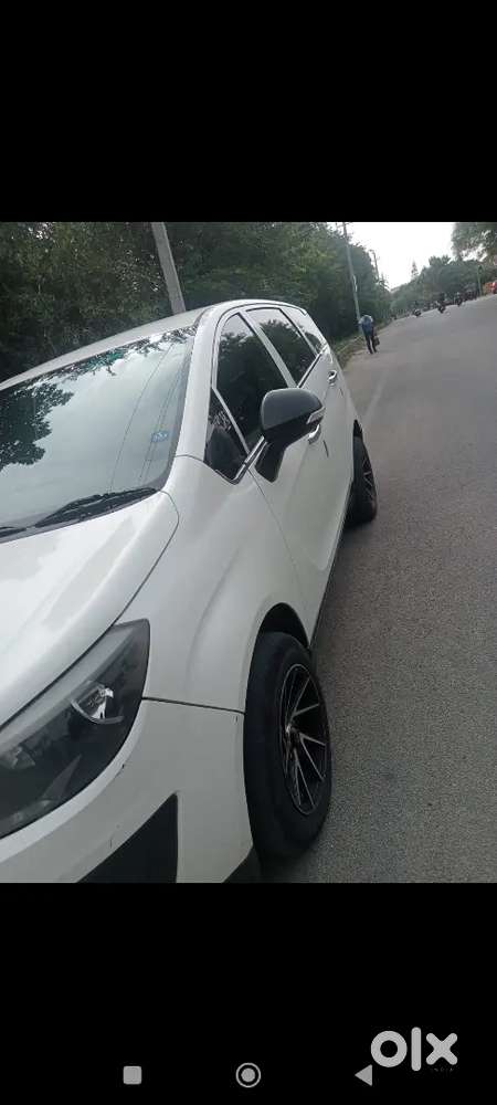 Mahindra Marazzo 2018 Diesel 179000 Km Driven