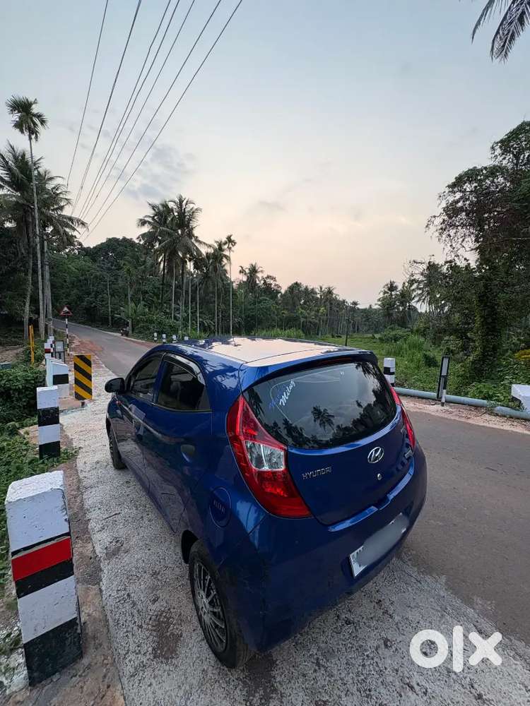 Petrol Cng 28 Milage
 Budget Family Use 
Like Showroom Condition