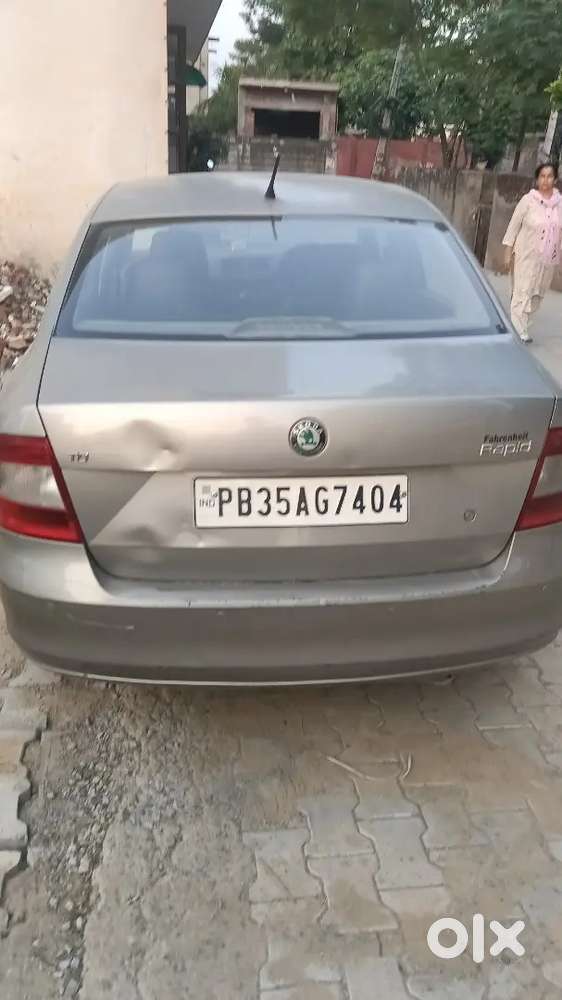 Skoda Rapid Onyx 2012 Diesel Manual