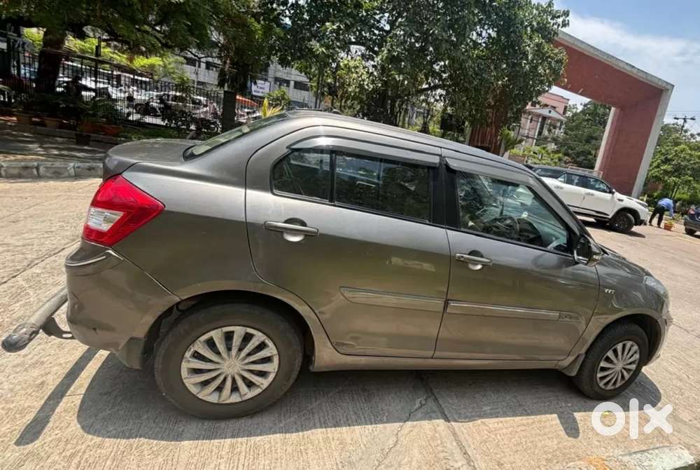 Maruti Suzuki Swift Dzire 1.3 Vxi, 2017, Petrol