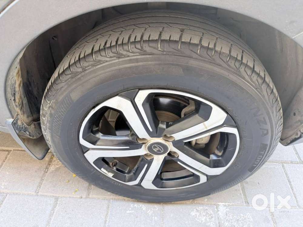Tata Nexon 1.2 Revotron Xza Plus Hs, 2022, Petrol