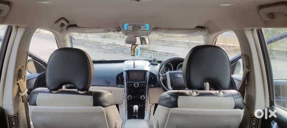 Mahindra Xuv500 2017 Diesel 80000 Km Driven