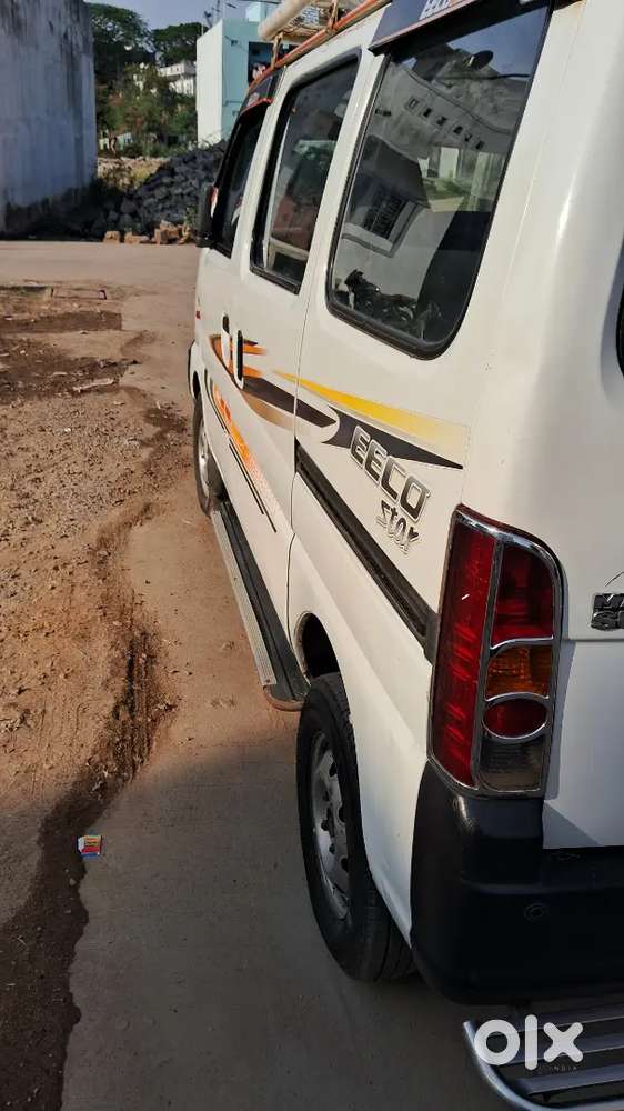 Maruti Suzuki Eeco 2018