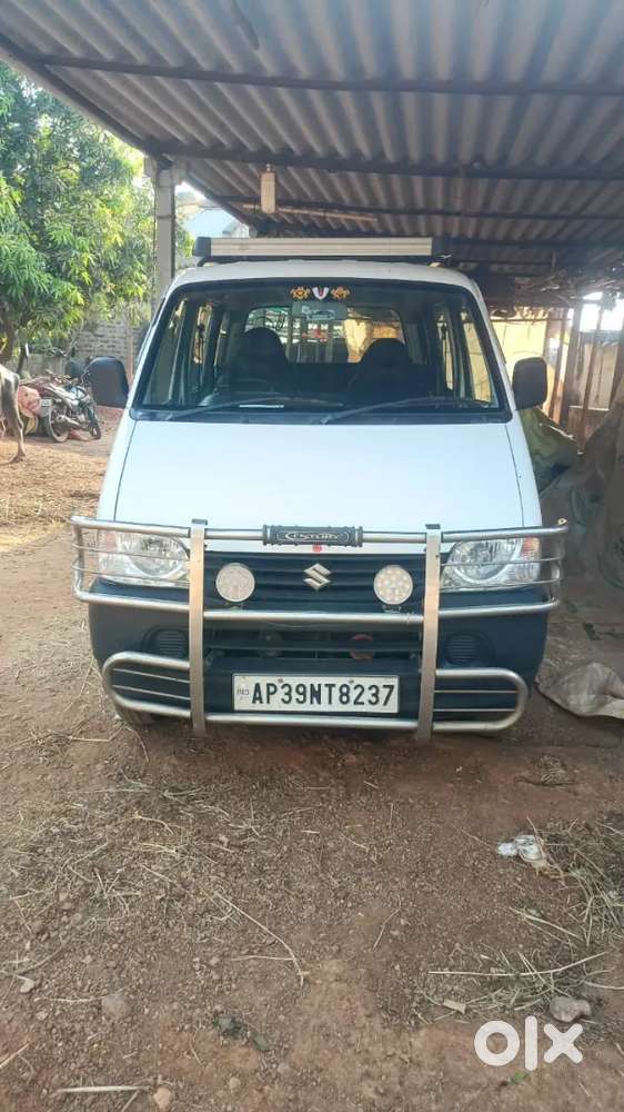 Maruti Suzuki Eeco 2022 Cng & Hybrids Good Condition