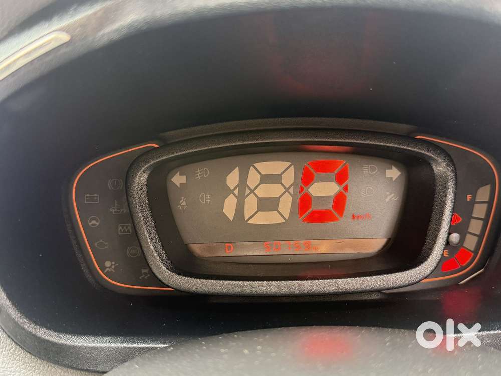 Renault Kwid Iron Man 1.0 Amt, 2019, Petrol