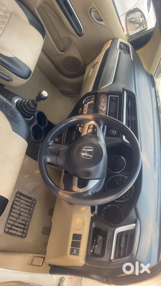 Honda Amaze 2016 Petrol Well Maintained