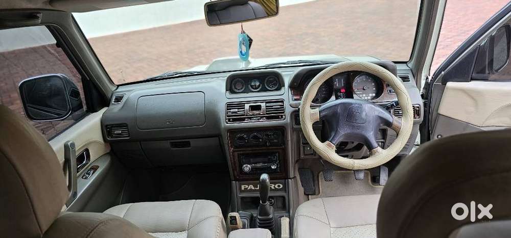 Mitsubishi Pajero Sport 2.5 Manual, 2011, Diesel