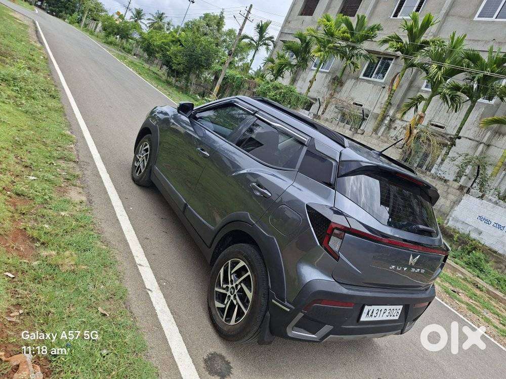 Mahindra Xuv 3xo Ax5 Ds Mt, 2024, Diesel