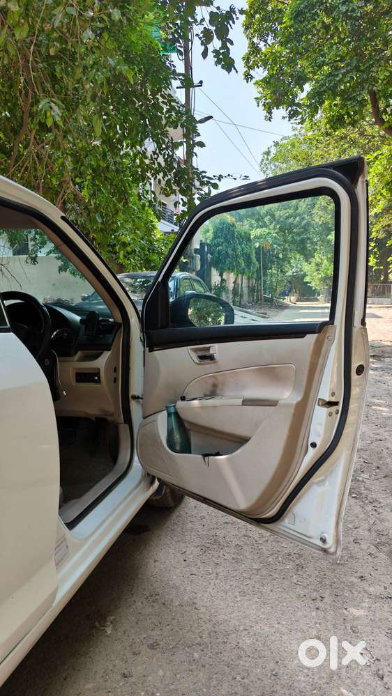 Maruti Swift Dzire 2013