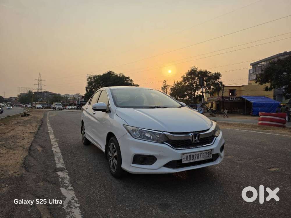 Honda City 1.5 Zx I-vtec Mt, 2021, Petrol